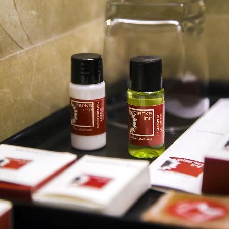 Imperial Clarks Inn Dehradun Eksteriør bilde