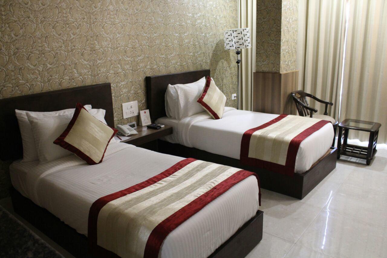 Imperial Clarks Inn Dehradun Eksteriør bilde