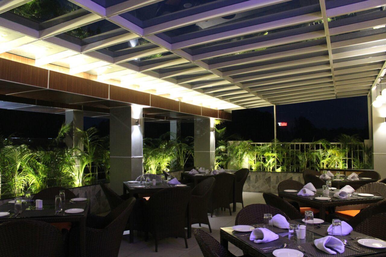 Imperial Clarks Inn Dehradun Eksteriør bilde