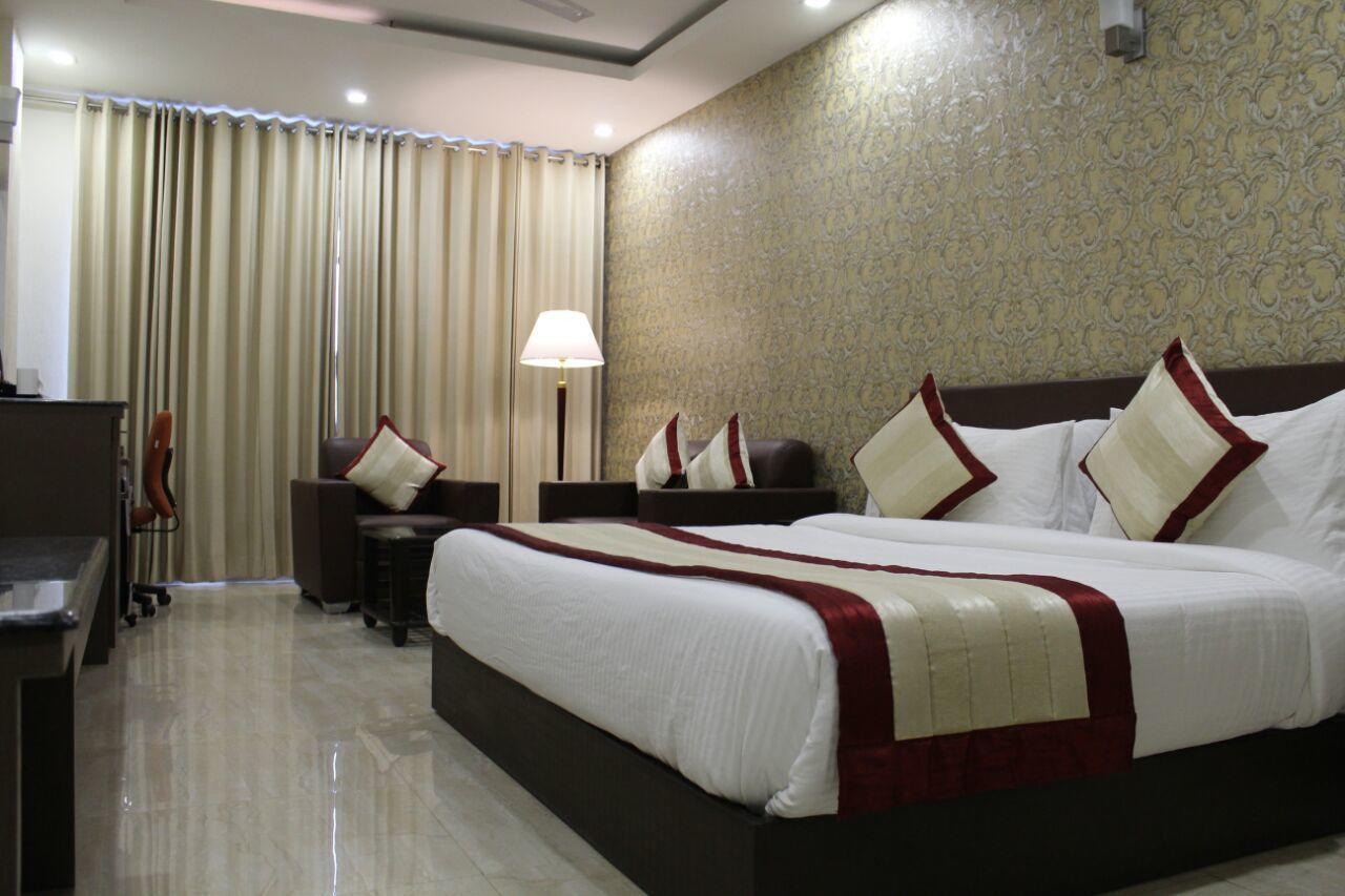 Imperial Clarks Inn Dehradun Eksteriør bilde