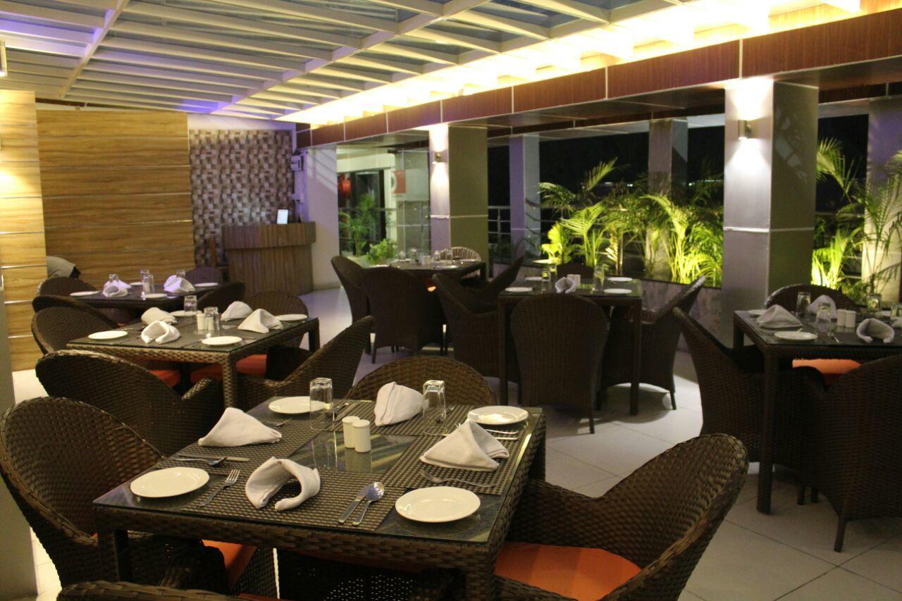Imperial Clarks Inn Dehradun Eksteriør bilde